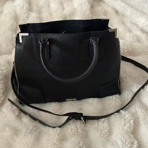 Black Rebecca Minkoff zipper purse